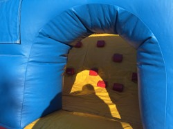 IMG 0497 1752885629 Wacky Jr. Obstacle 38 ft