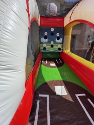 IMG 3846 1754784173 Baseball challenge game inflatable